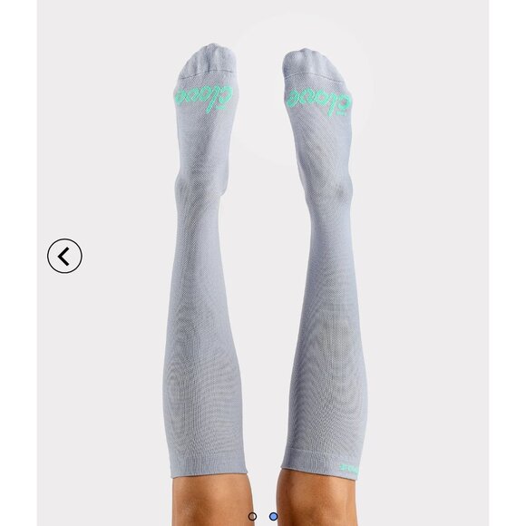 Clove Compression Socks 20-30mmHg Forever Blue With Mint Logo Size small 1 pair - Picture 6 of 7